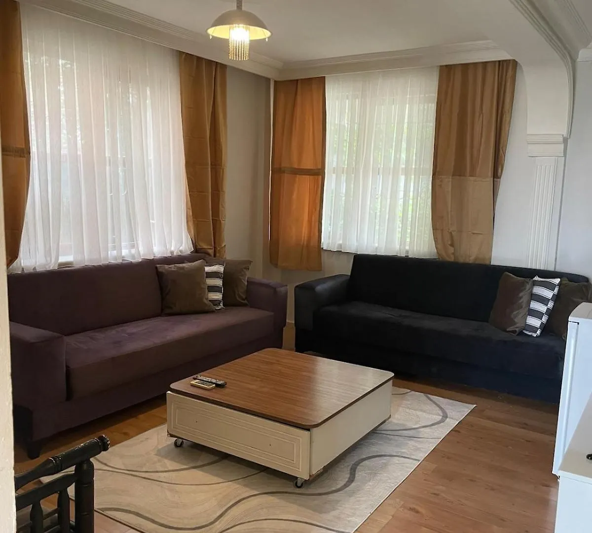 Apartment With Garden 9 Km From The Airport Antalya