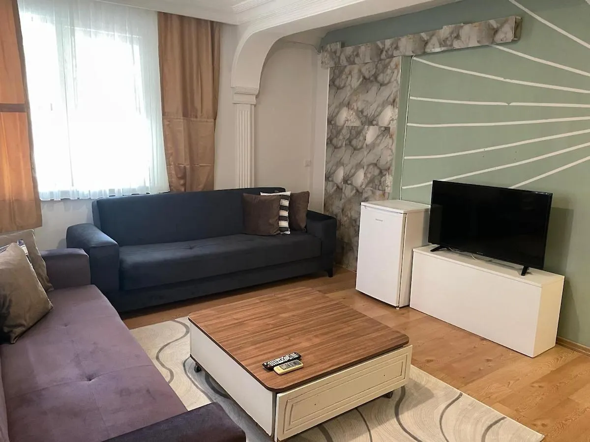Apartment With Garden 9 Km From The Airport Antalya